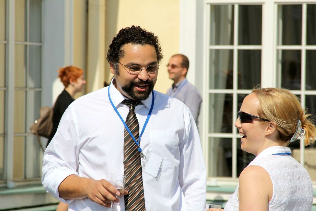 Pedro_and_Linda_on_a_break_Tallinn_2013.jpg