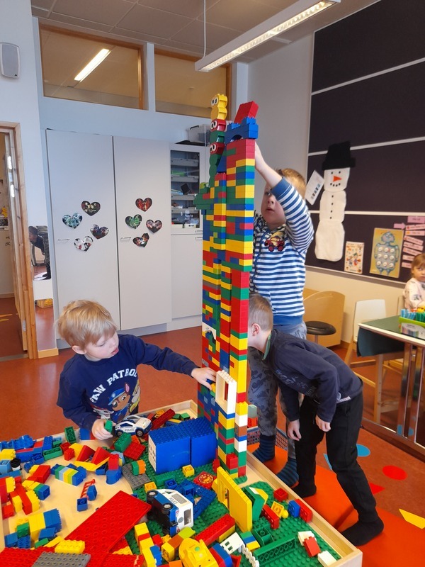 Lego rakennelma