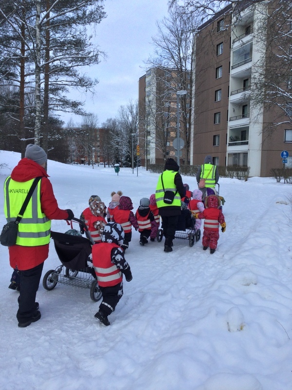 Kissankellot ja Kissanmintut retkellä