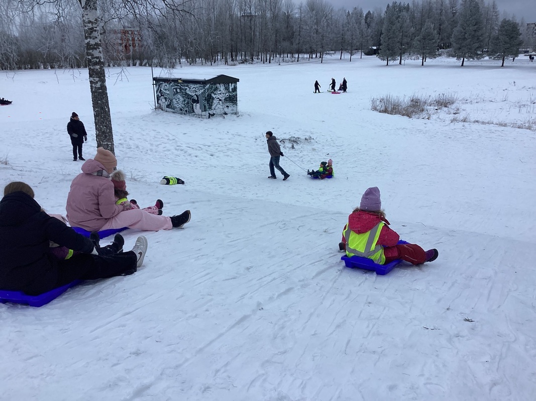 Pulkkamäessä