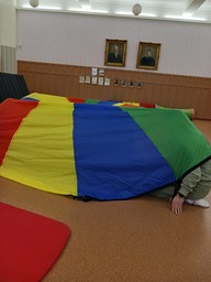 Sitten vielä leikki,jossa ns. Telttailtiin