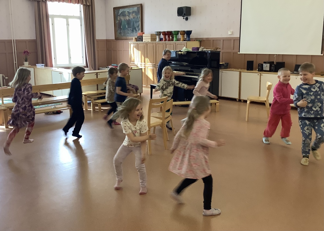 Lapset musiikki