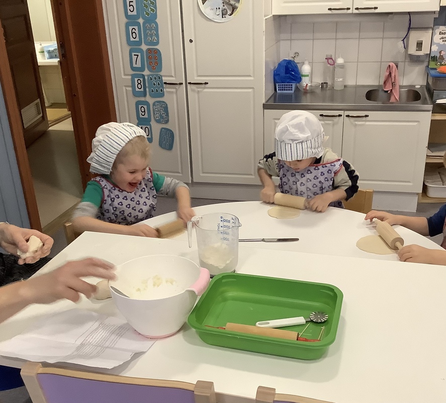 Lapset leipovat
