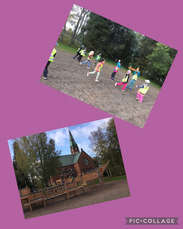 Lapset leikkimässä banaanihippaa. Kuva kirkkopuistosta.