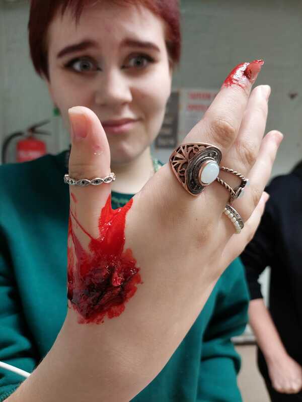 Syyskuun maskeerauskurssilla veri lensi