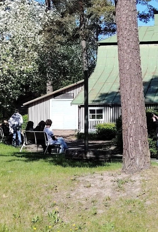 26.5.2026 Seiskaluokkalaisten retkipäivä Emil Cedercreutzin museolle sujui mallikkaasti hyviä käytöstapoja noudattaen. 🌼👍🌼