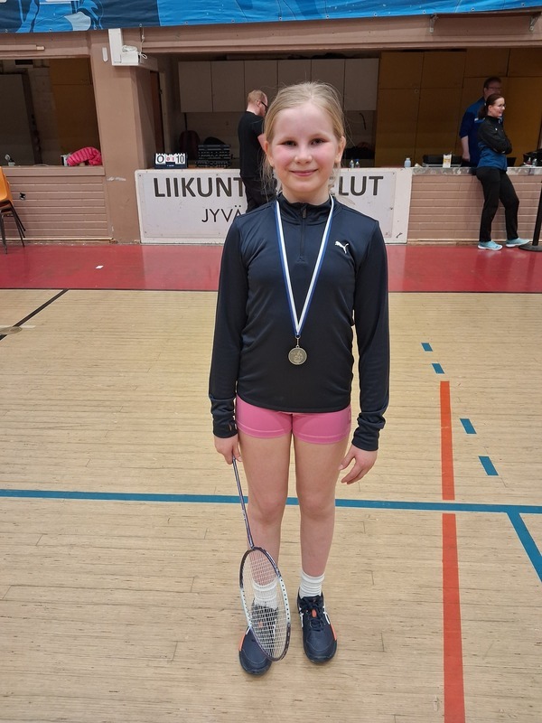 Keski-Suomen koulujenväliset sulkapallokilpailut