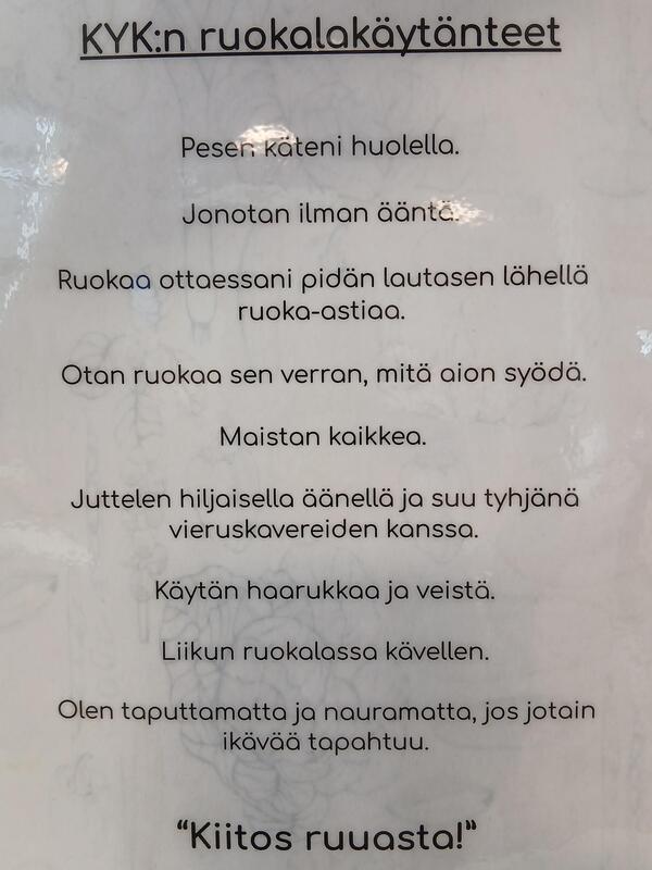 Ruokailu