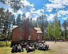 Kyläkoulukahvio tiiistaina 25.5.2027 klo 13-16