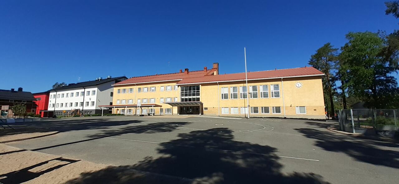 Kuva Keuruun alakoulun keltaisesta osasta