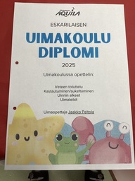 Uimakoulu diplomin saivat kaikki eskarilaiset. kun olimme käyneet uimakoulu- tunneilla  kotkan uimahallissa. 👍