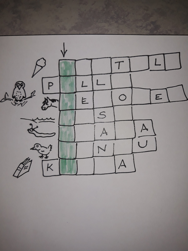 20200319_140504.jpgRatkaiskaa ristikko yhdessä,Otuksen nimi selviää !