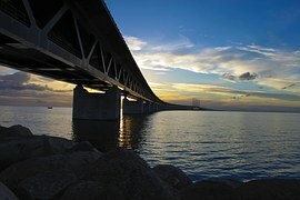 bridge-bracket-753667__180.jpg
