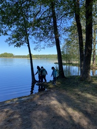 Kävelyretkellä.