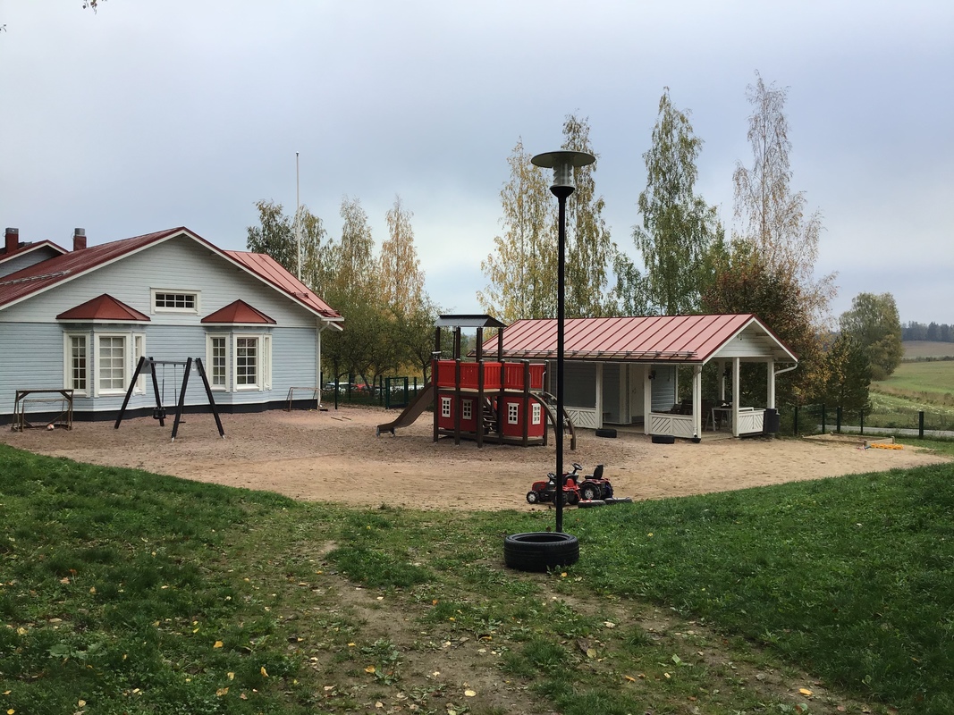 Liikkuvat pihat 1.10.20 Liikkuvat pihat 1.10.20.