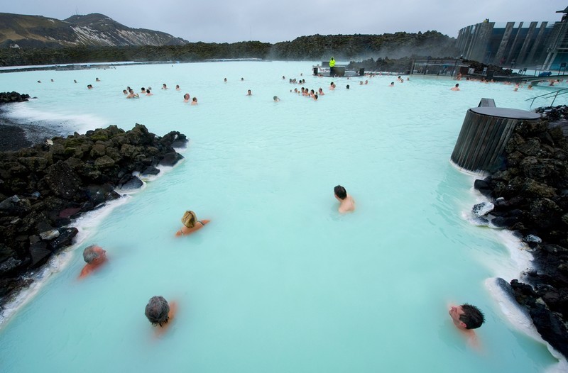 Blue lagoon ge8_islanti_shutterstock_143800213_p.jpg