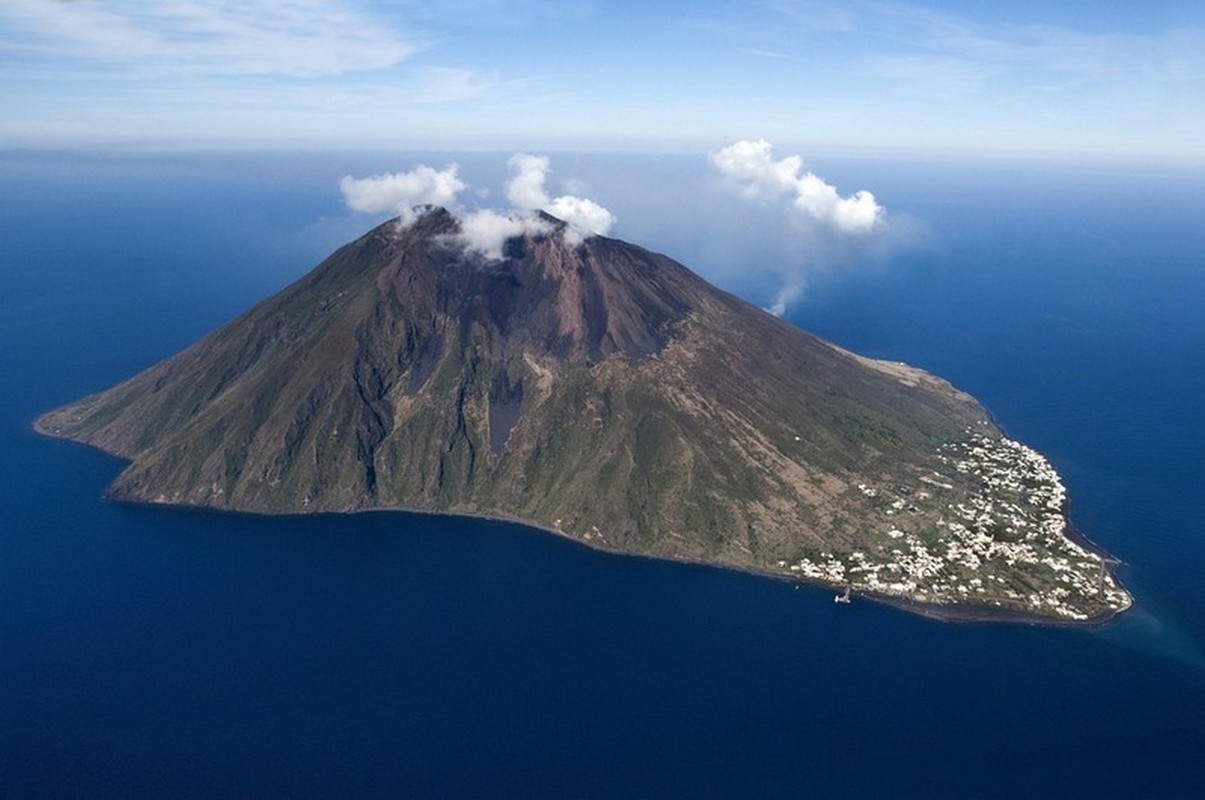 Stromboli.