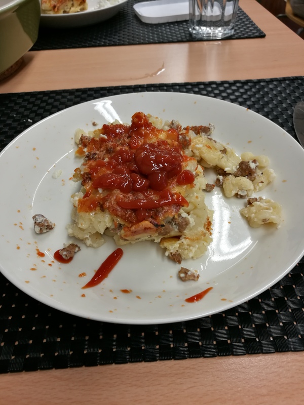 Makaroonilaatikko