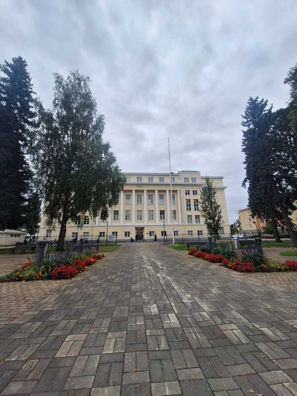 Kaunis rakennus
