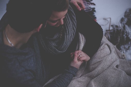 people-2591187__340.jpg