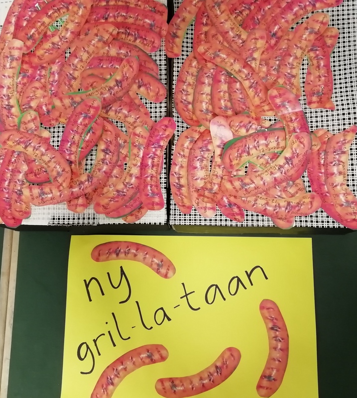 Ny grillataan :)   g-sanoja luettiin ja kirjoitettiin todella innokkaasti :)