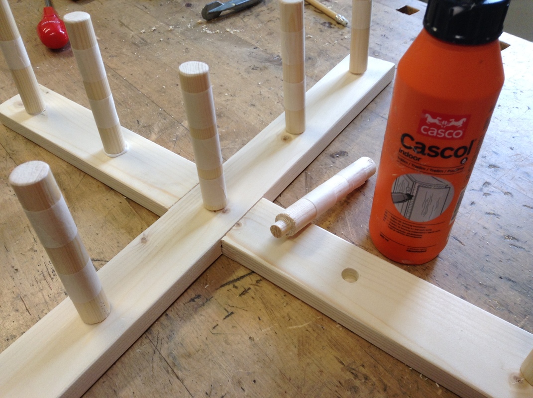 Liimaa tapit + teippaus