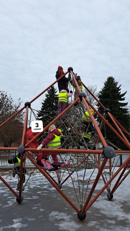 Lek i barkerparken