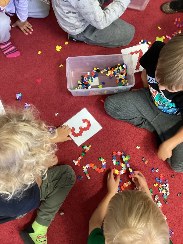Sifferlek med plusplus