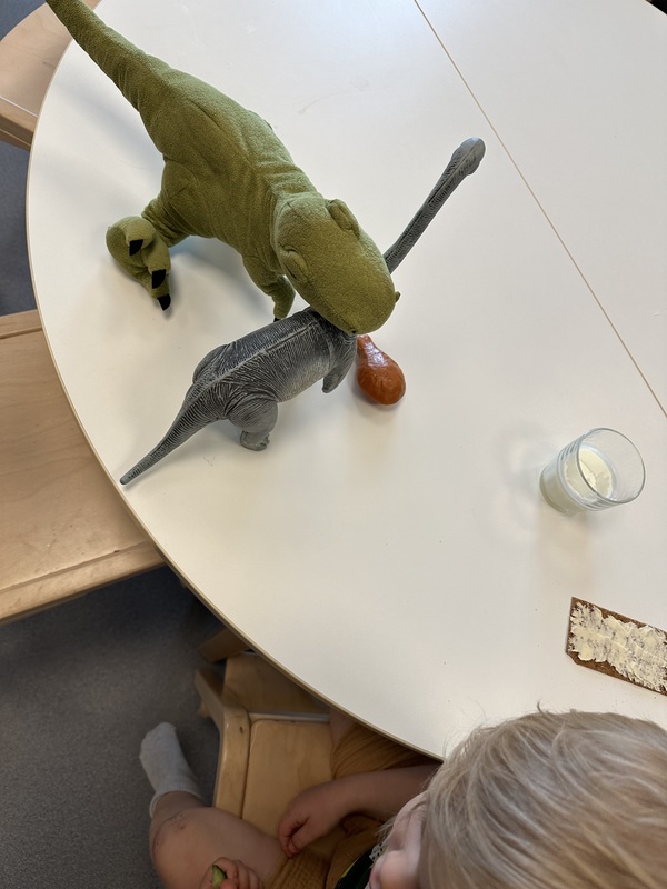 Frukost med dinosaurien