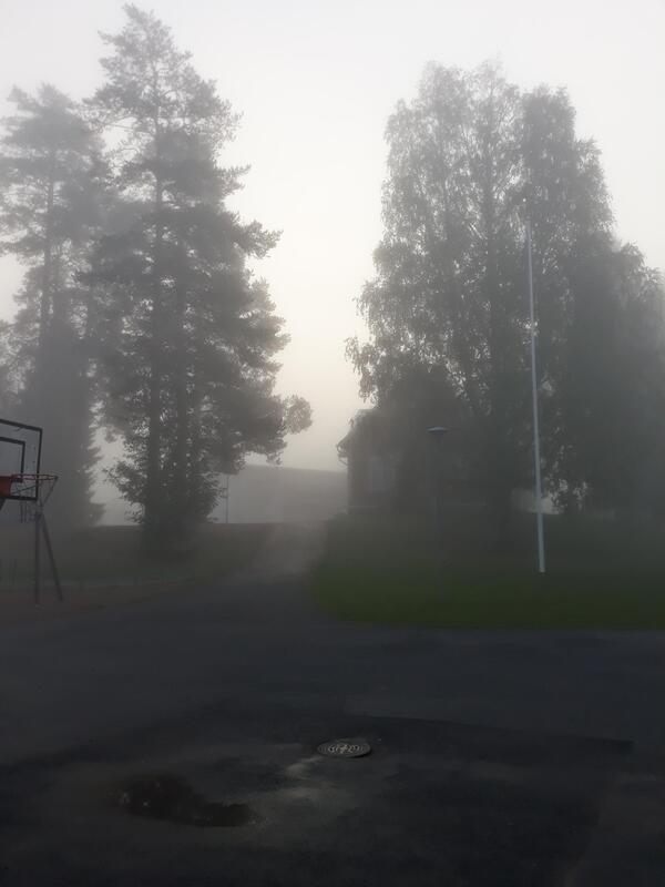 Sumuiset aamut saapuivat Höytiälle