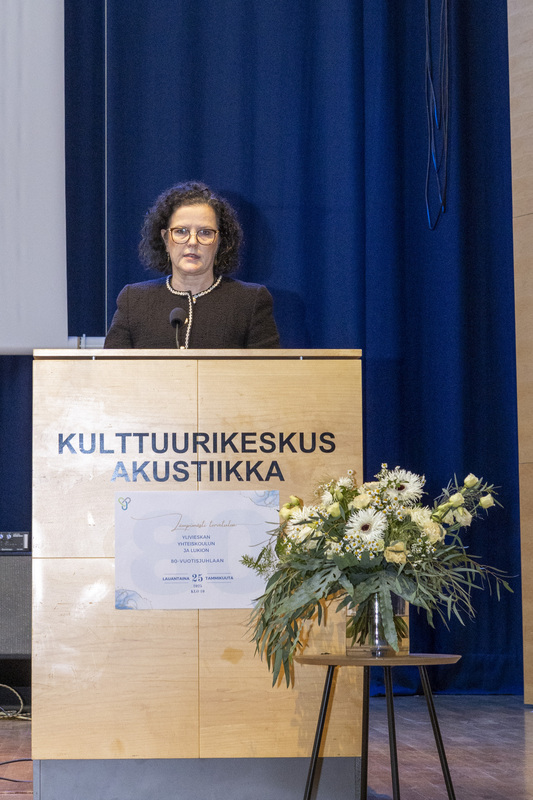 Vaasan yliopiston rehtori Minna Martikainen